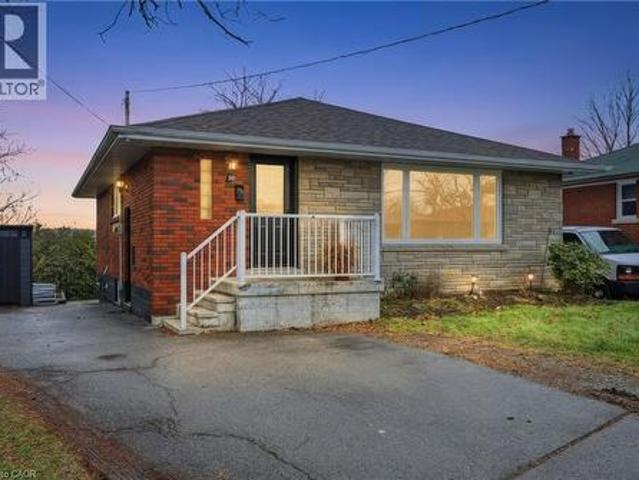 20 Nelligan Place, Hamilton, ON, L8K 4X7 house for sale | Listing ID 40863 | Royal LePage