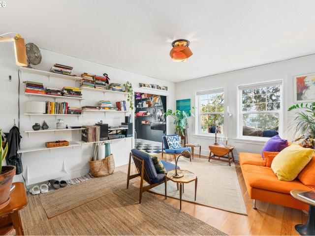 20 NW 16TH AVE # 215