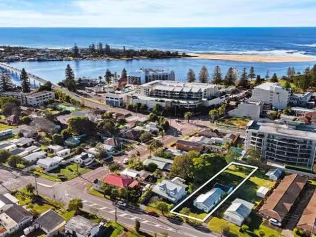 20 Oakland Avenue, The Entrance, NSW 2261