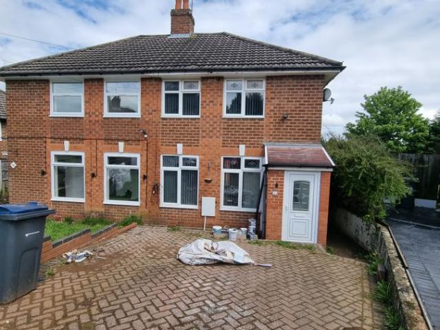 20 Pennard Grove, Quinton B32, 3 bed semi detached house to rent, £1,200 pcm | PrimeLocation