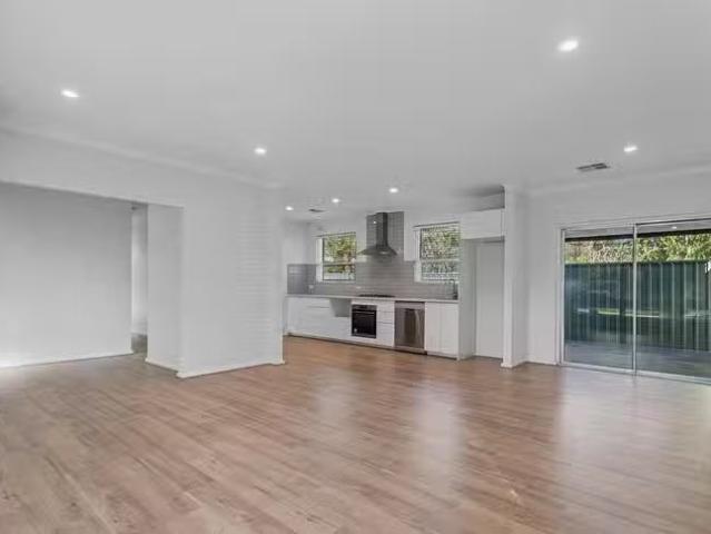 20 Petersen Crescent, Port Noarlunga, SA 5167