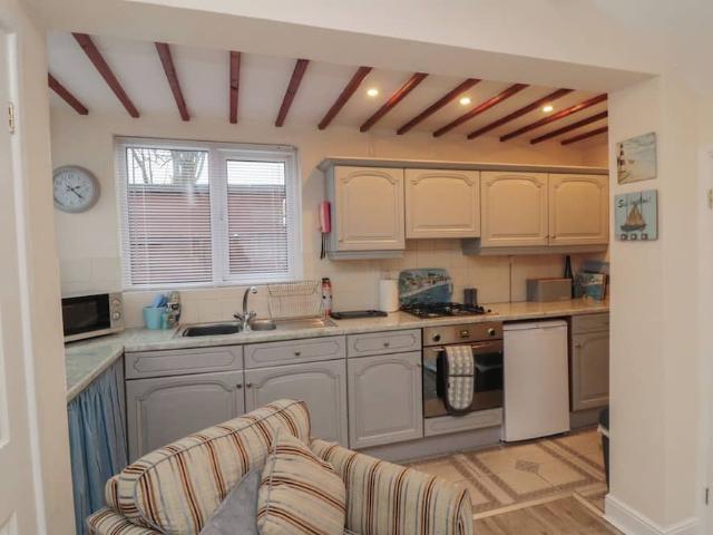 20 Queens Terrace | Studio townhouse for rent #166225020 | Rentberry