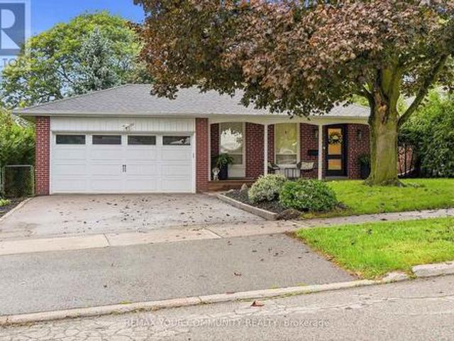 20 Ringwood Crescent, Toronto, ON, M2J 1C9 house for sale | Listing ID C13784 | Royal LePage