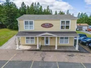 20 Rue Du Portage, Caraquet, NB, E1W 1B7 commercial for sale.