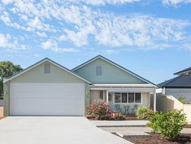 20 Seagull Drive, Broadwater, WA 6280