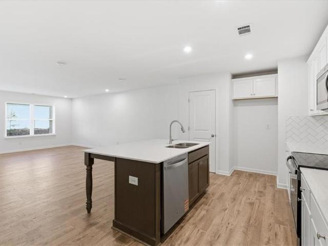 20 Silver Leaf Lane 2