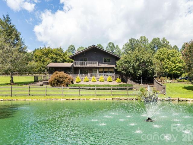 20 Spring Lake Drive