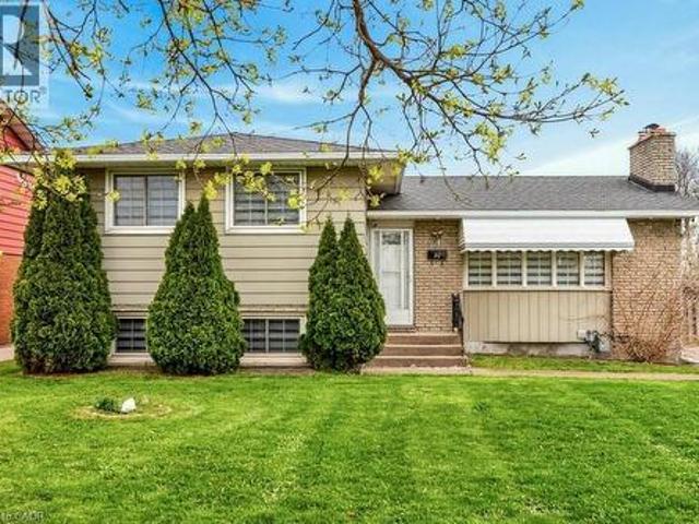 20 St. Charles Drive, Thorold, ON, L2V 2W4 house for sale | Listing ID 40825 | Royal LePage
