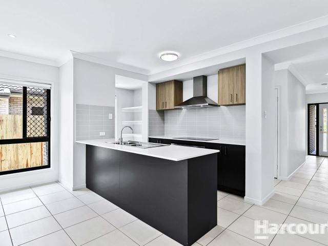 20 Summer Drive, WONDUNNA, QLD 4655