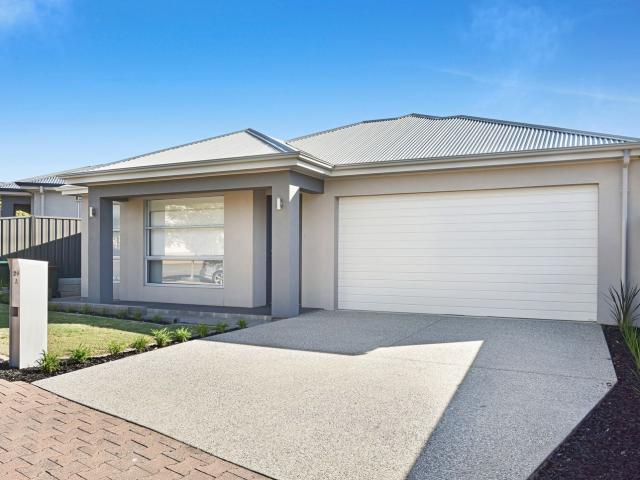 20a Benny Crescent, South Brighton, SA 5048