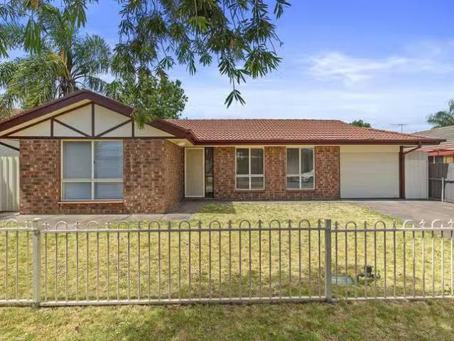 20A Edwards Avenue, Park Holme, SA 5043