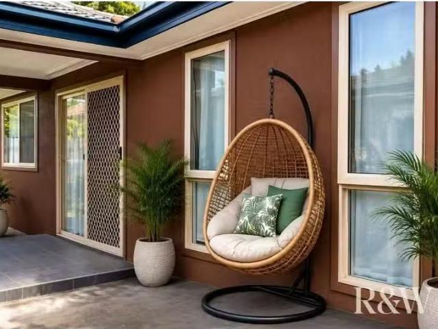 20A Miowera Road, CHESTER HILL House for rent Listed by Musta.