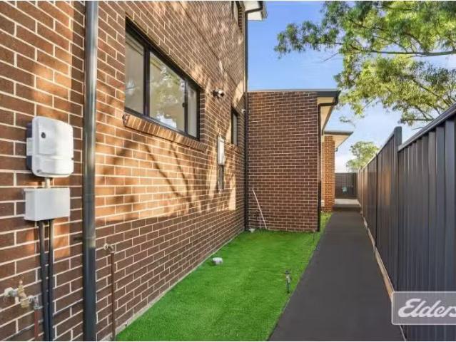 20A Space Road, Box Hill House for rent Listed by Mona Sen of