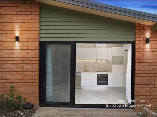 20a Pallister Street, Kings Langley House for rent Listed by.