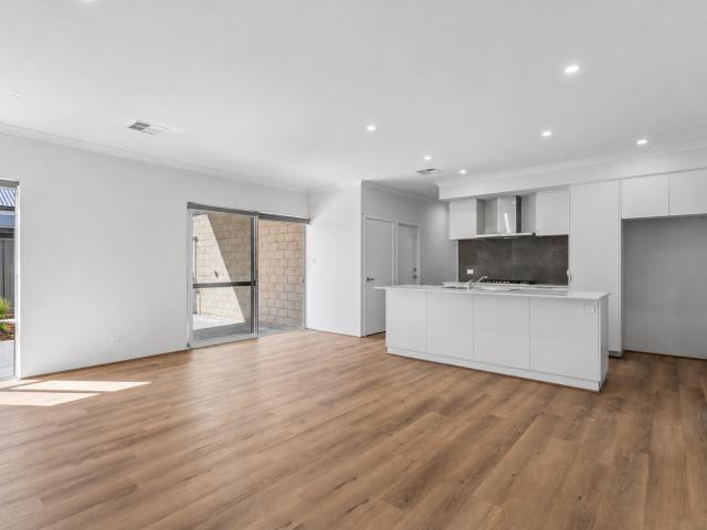 20B & C Kingsfold Street, BALGA, WA 6061