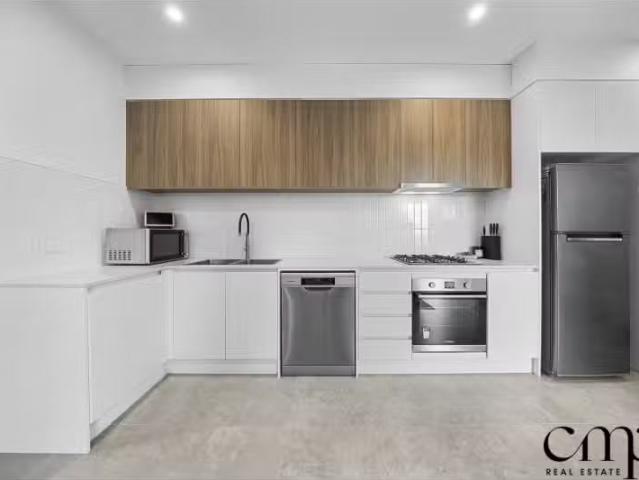20B Meadow Grass Circuit, LEPPINGTON House for rent Listed by.