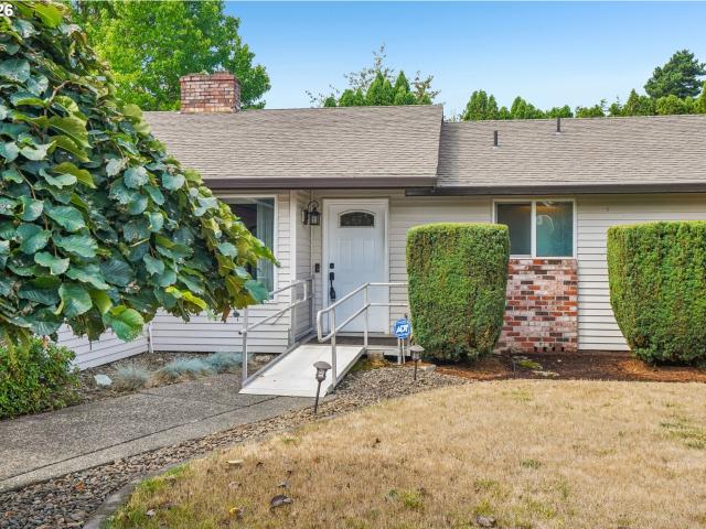 2104 NE 128TH AVE