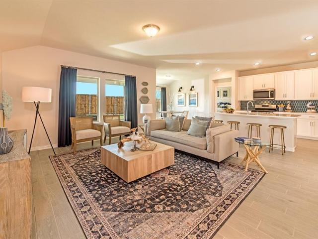 2104 Briarbrook Drive