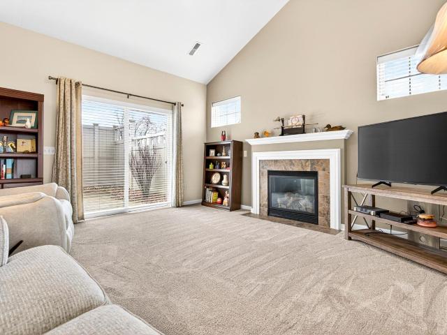 2104 e milestone drive