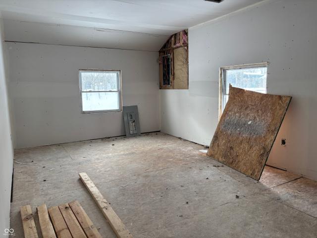 2104 Hunter Ave, New Castle, IN 47362 | MLS #22083