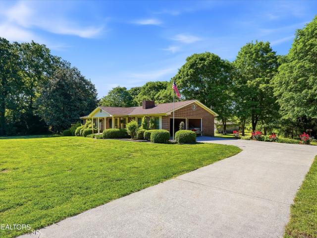 2104 Highway 163