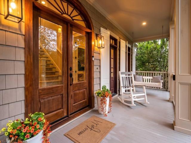 2104 Royal Pine Drive