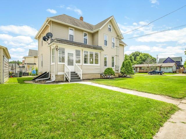 2104 S 4th Street