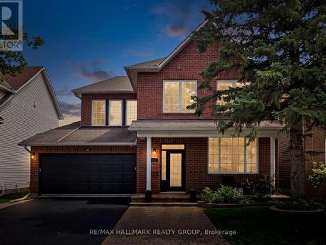 2104 Sandy Oaks Drive, Ottawa, ON, K1W 1H5 house for sale | Listing ID X14098 | Royal LePage