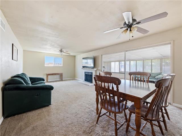 21052 Kingscrest