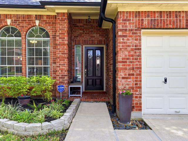 2105 Mossy Trail Dr, Katy, TX 77450 | MLS #85436