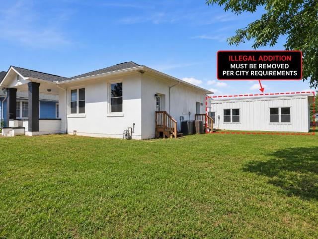 2105 Kirby Avenue