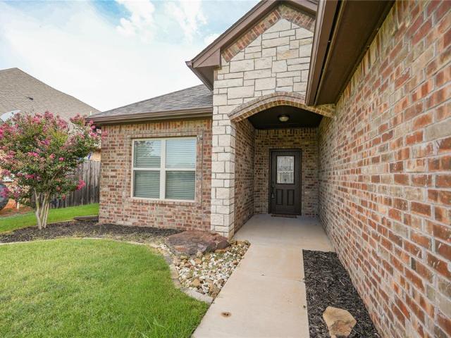 2105 Longhorn Trail