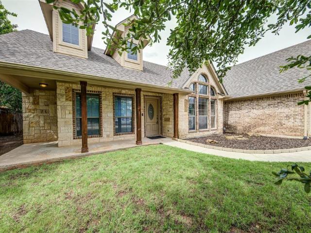 2105 Ridgewood Drive