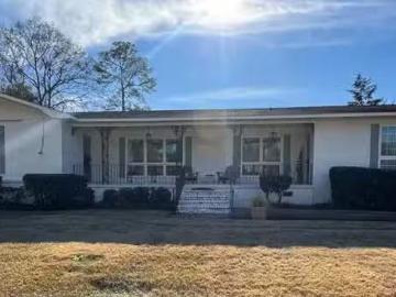 2105 STONEBRIDGE RD, DOTHAN, AL 36301