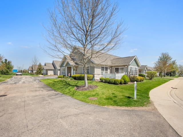2105 Waterbury Lane W # 2105