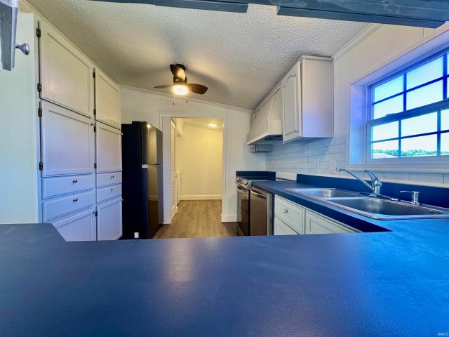 2106 Goose Pond Road