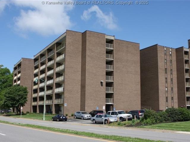 2106 Kanawha Blvd E Apt 408, Charleston, WV 25311