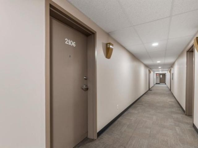 2106 Willowbrook Road Nw, Airdrie, AB, T2B 0L5 condo for sale | Listing ID A2343 | Royal LePage