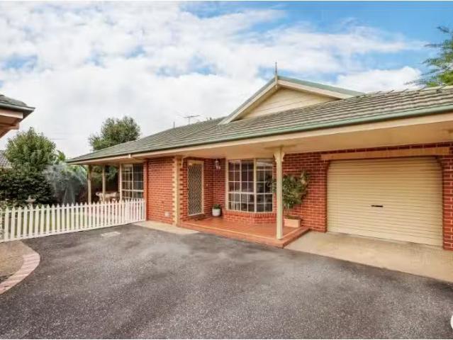 2/1070 Bunton Street, NORTH ALBURY Townhouse for rent Listed.