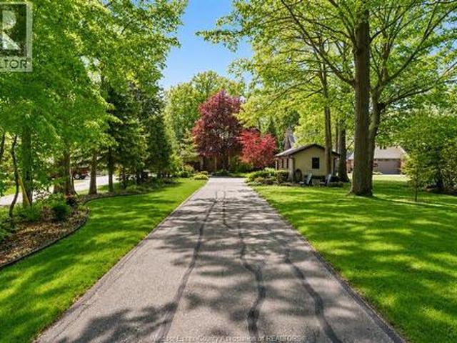 21072 Pier Road, Wheatley, ON, N0P 2P0 house for sale | Listing ID 26017 | Royal LePage