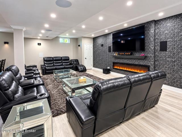 2108 Cherry Creek Rd