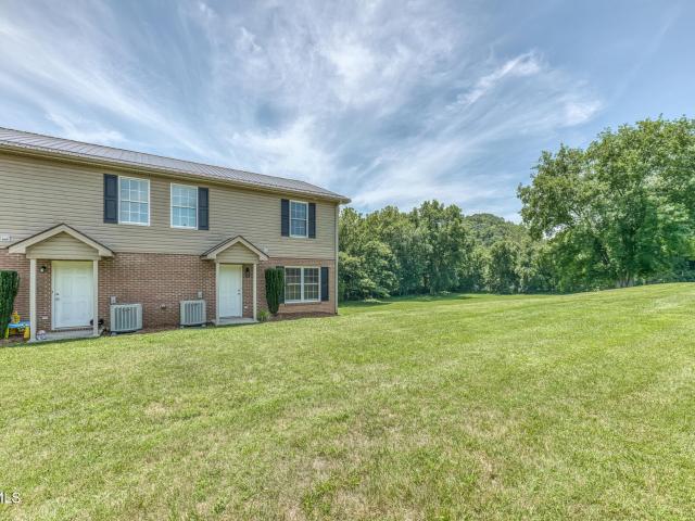 2108 Pleasant View Drive 604