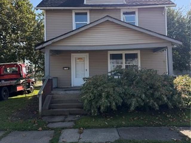 2108 15th St NE, Canton, OH 44705