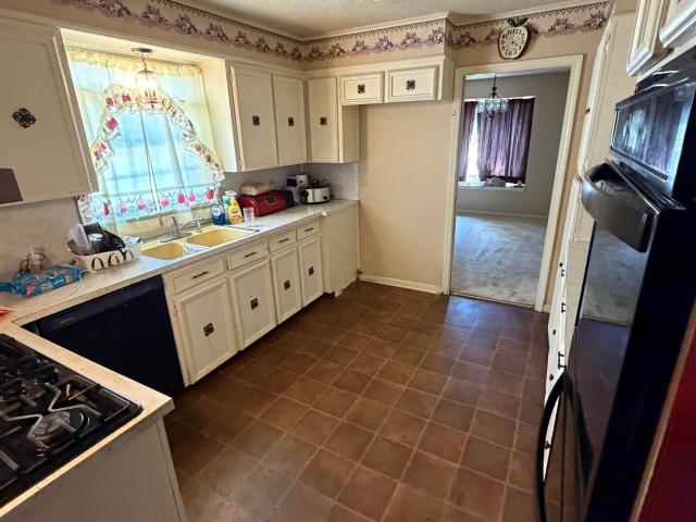 2109 Monticello Court