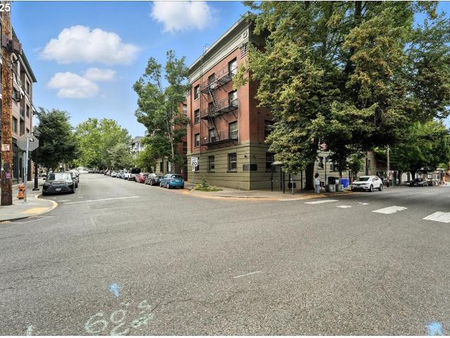 2109 NW Irving St, Unit 211, Portland, OR 97210 | MLS #620380