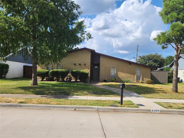 2109 Overglen Drive