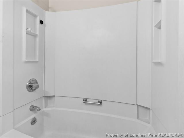 2109 Hollyridge Pl, Fayetteville, NC 28304 | MLS #763084