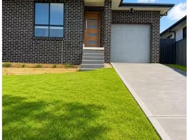 2/109 Pillar Street, BELLBIRD Townhouse for rent Listed by Ka.