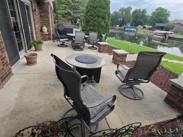 2109 Smith Court