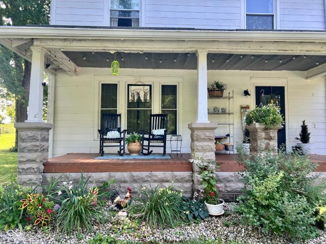 2109 W County Road 750 N